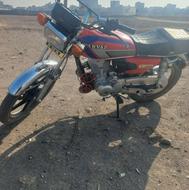 موتور سیکلت 200