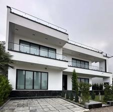 فروش ویلا 600 متر در چلک/استخر/روف‌گاردن/سند/ویو عالی جنگل