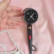 دوعدد سشوار