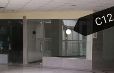 17 متر مغازه در مجتمع تجاری