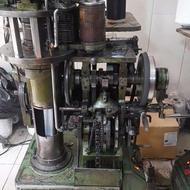 ماشین جوراب بافی