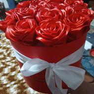 گل رز روبانی