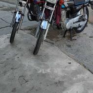 2 دستگاه موتور سیکلت