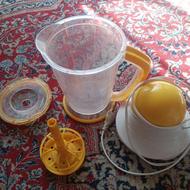 دو عدد همزن برقی قدیمی