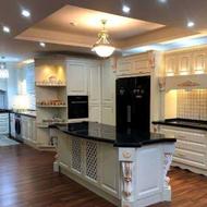 کابینت با خطوط برجسته