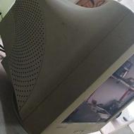 مانیتور قدیمی crt