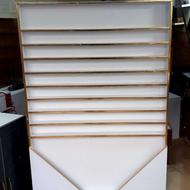 استند بزرگ.