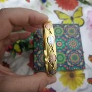 النگوطلاروس