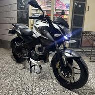 موتور ان اس 200