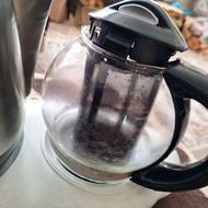 چای ساز استیل وقوری پیرکس سالم و تمیز