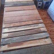 تخت یک نفره چوبی