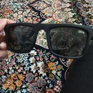 عینک تاشو افتابی سالم