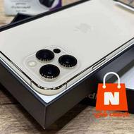 سفید صدفی ( iphon 15 pro max)