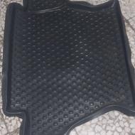 کفی صندوق تیبا و ساینا