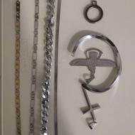 تعدادی گردنبند زیبا