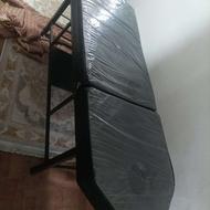 یه تخت ماساژ