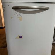 فروش ماشین ظرف شویی کاملا نو و بدون استفاده