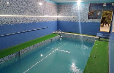 ویلا استخر دار