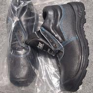 کفش کار مردانه