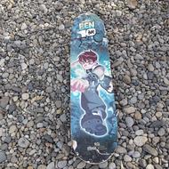 اسکیت تخته در حد نو کمی کارکرده