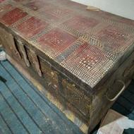 صندوق قدیمی چوبی کاملا نو