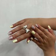 کاشت ناخن با بهترین متریال