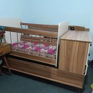 تخت خواب نوزاد و کودک