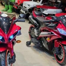 موتور شارژی رنگ قرمز