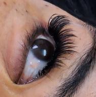 میکاپ و شینیون .اکستنشن مژه لیفت ابرو و مژه و سایر خدمات