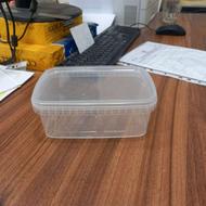 ظرف پلاستیکی