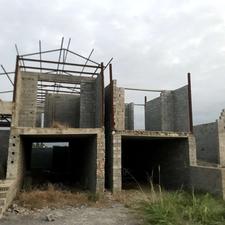 معاوضه ویلا نیمه ساخت با ماشین