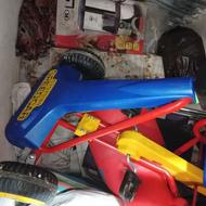 چهار چرخ فلزی