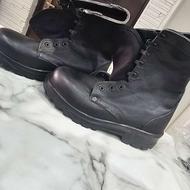 پوتین دودانسیته سرباز طبی .بهمن