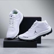 کفش اسپرت سفید