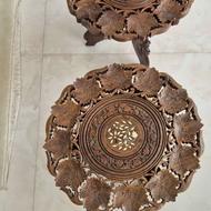 دوعدد میز قدیمی