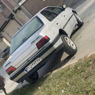 سواری پژو نقرای