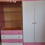 تخت،کمد لباس و ویترین