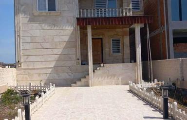 فروش ویلا 270 متر در تازه آباد با سند