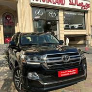 تویوتا لندکروز چهاردر 2021 مشکی