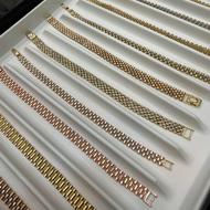 فروشنده و ادمین طلافروشی