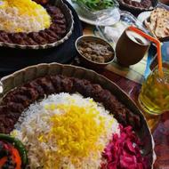 آشپز ماهر نیازمندیم