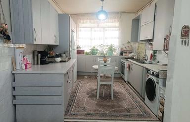 خانه ویلایی سه طبقه یکجا .130 متری