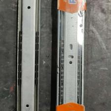 ریل ساچمه‌ای سه تکه