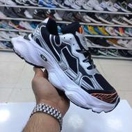 کتونی بالنسیاگا 3 ایکس مشکی نارنجی با زیره سفید کاستوم