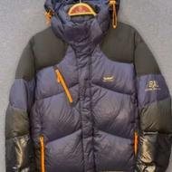 کاپشن پر کوهنوردی شهری طبیعتگردی