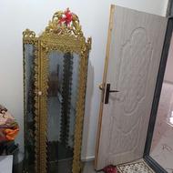 ساعت برنجی و بوفه هر دو خشک