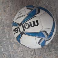 توپ فوتبال ملتن پرسی