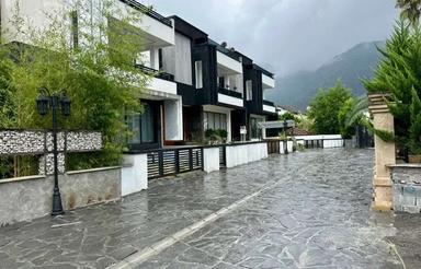 فروش زمین مسکونی 277 متر در باغ نظر