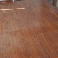 نصب پارکت وکفپوش وقرنیز وپنجره دوجداره وماربل شیت