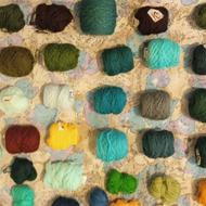 نخ و ابریشم دررنگ های مختلف نو